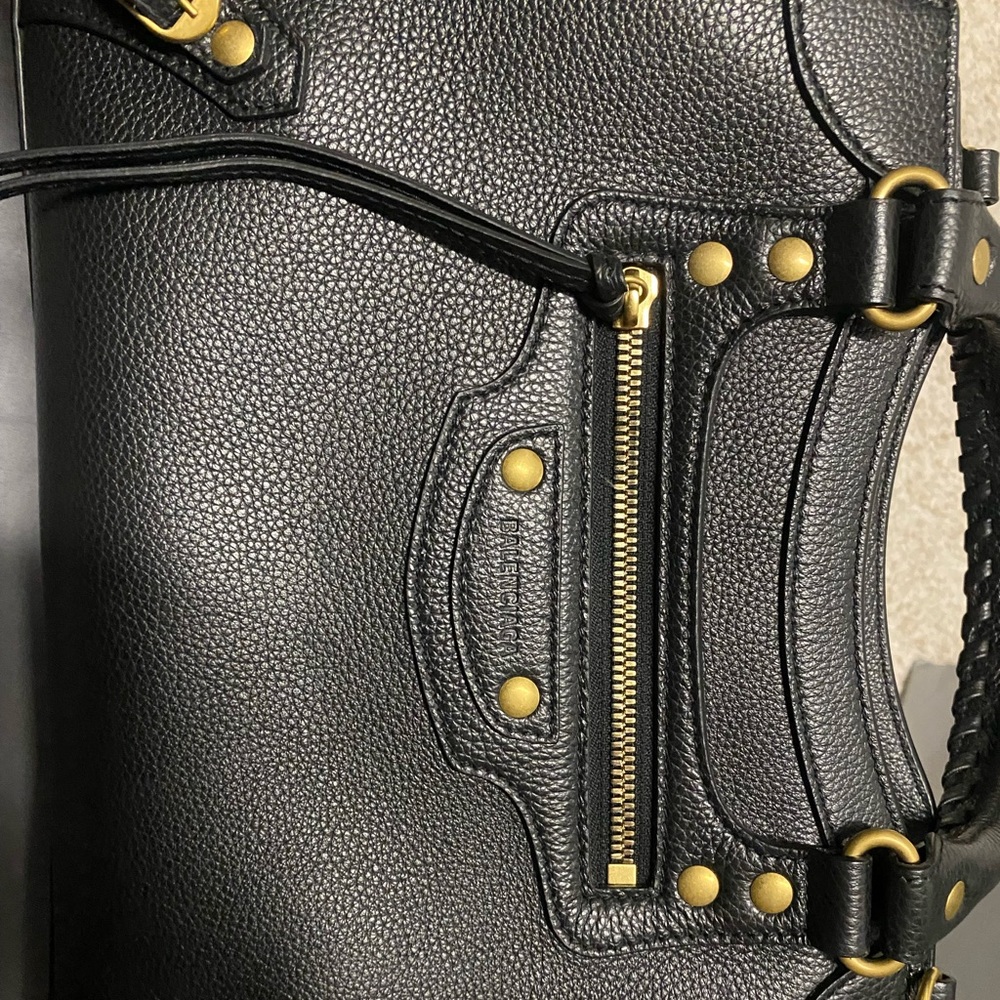 Balenciaga Neo Classic Small Handbag in Black - Picture 6 of 10